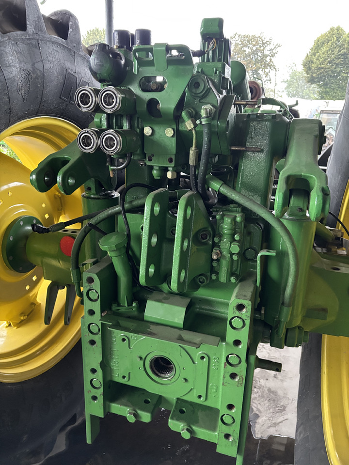 John Deere 6610 6810 6910 - skrzynia biegów Gearbox AUTO POWER AUTOPOWR - Скоростна кутия за Селскостопанска техника: снимка 3 John Deere 6610 6810 6910 - skrzynia biegów Gearbox AUTO POWER AUTOPOWR - Скоростна кутия за Селскостопанска техника: снимка 3