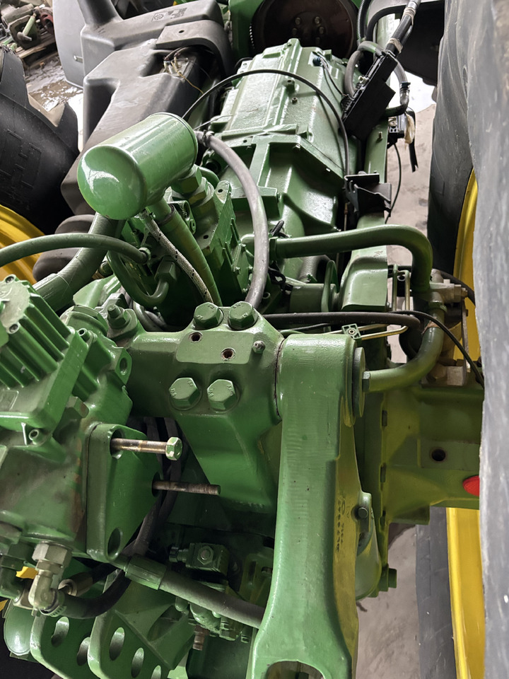 John Deere 6610 6810 6910 - skrzynia biegów Gearbox AUTO POWER AUTOPOWR - Скоростна кутия за Селскостопанска техника: снимка 4 John Deere 6610 6810 6910 - skrzynia biegów Gearbox AUTO POWER AUTOPOWR - Скоростна кутия за Селскостопанска техника: снимка 4