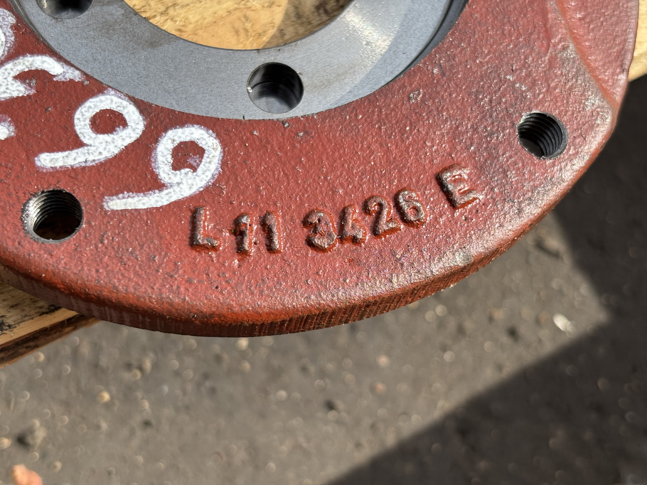John Deere 6630 Obudowa Łożyska L113426 L215099 - Части за ходова част за Селскостопанска техника: снимка 1 John Deere 6630 Obudowa Łożyska L113426 L215099 - Части за ходова част за Селскостопанска техника: снимка 1