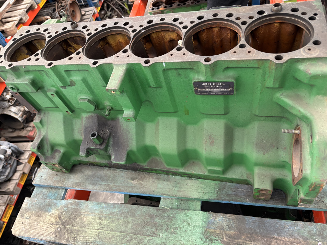 John Deere 7800 Blok Silnika 6076TRW30 6076 TRW 30 R122736 R122737 R122738 - Цилиндров блок за Селскостопанска техника: снимка 1 John Deere 7800 Blok Silnika 6076TRW30 6076 TRW 30 R122736 R122737 R122738 - Цилиндров блок за Селскостопанска техника: снимка 1