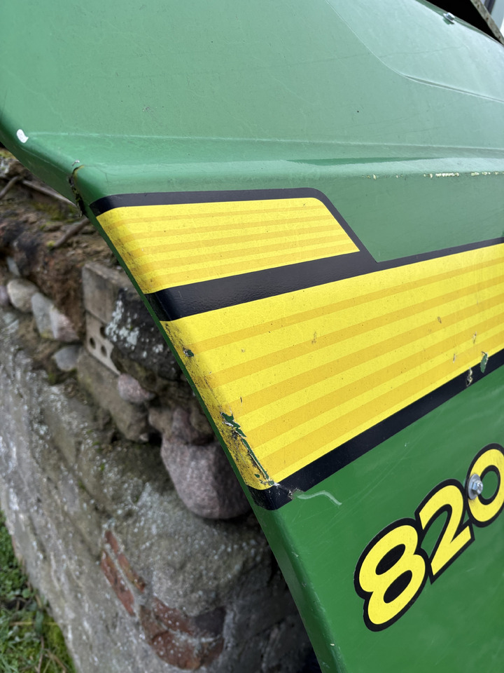 John Deere 8200 8200i Drzwi Lewe Obudowa Klapa Lewa - Врата и части за Селскостопанска техника: снимка 3 John Deere 8200 8200i Drzwi Lewe Obudowa Klapa Lewa - Врата и части за Селскостопанска техника: снимка 3