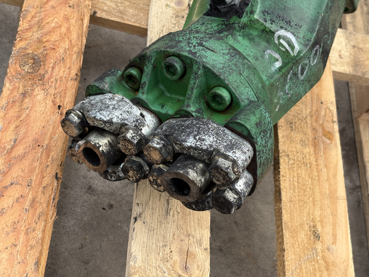 John Deere 8600 Silnik Hydrauliczny - Хидравличен мотор за Селскостопанска техника: снимка 2 John Deere 8600 Silnik Hydrauliczny - Хидравличен мотор за Селскостопанска техника: снимка 2