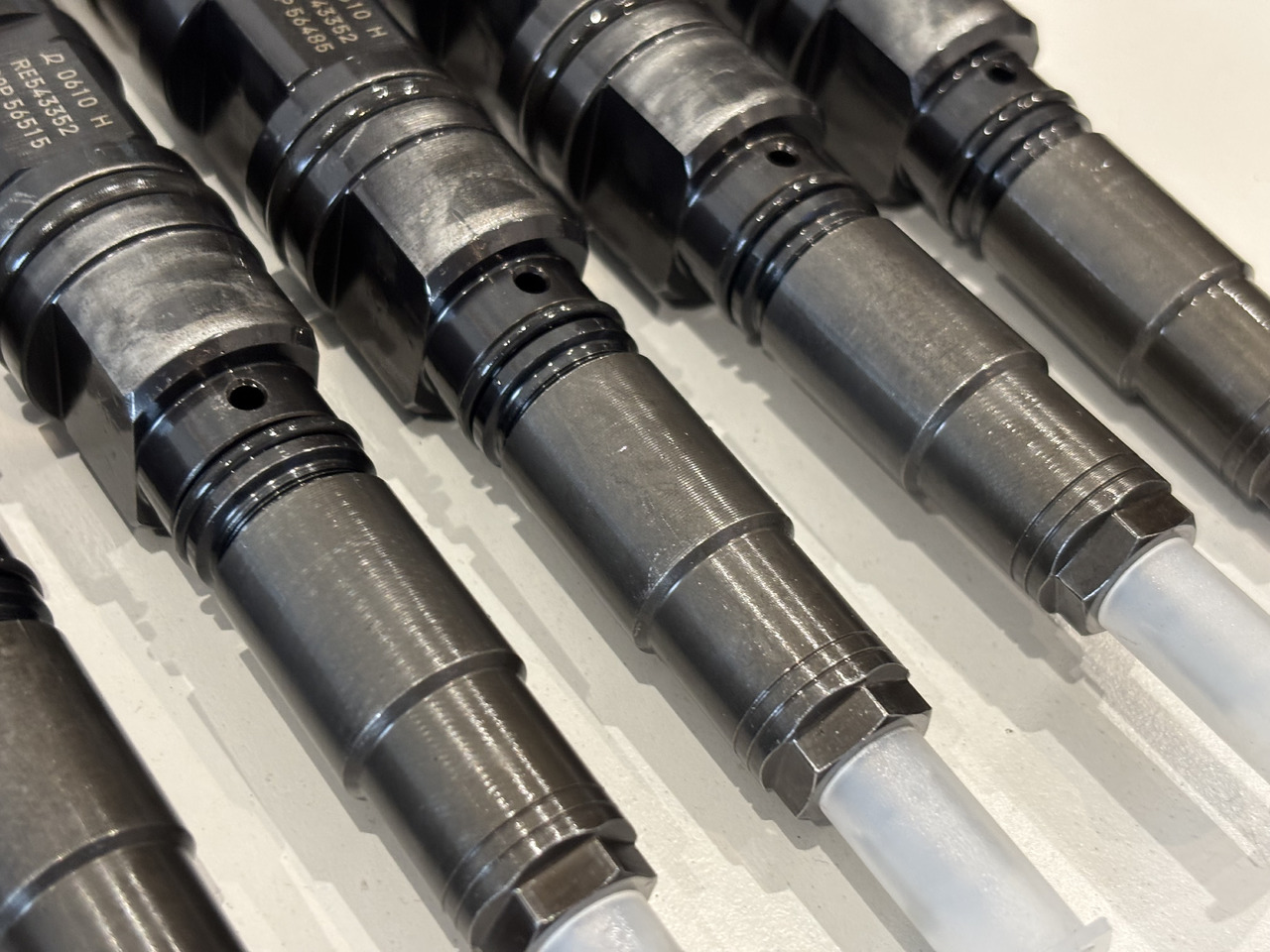 John Deere 9.0L HPCR RE543352 Wtryskiwacz Wtryskiwacze 095000-0610 RE543605 0610 PO REGENERACJI - Инжектор за Селскостопанска техника: снимка 4 John Deere 9.0L HPCR RE543352 Wtryskiwacz Wtryskiwacze 095000-0610 RE543605 0610 PO REGENERACJI - Инжектор за Селскостопанска техника: снимка 4