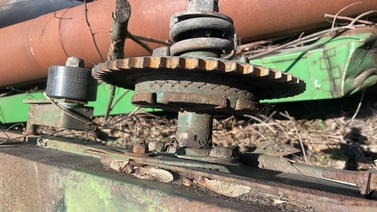 John Deere 965 | John Deere 1065 - Sprzęgło Podajnika - Съединител и части за Зърнокомбайн: снимка 3 John Deere 965 | John Deere 1065 - Sprzęgło Podajnika - Съединител и части за Зърнокомбайн: снимка 3