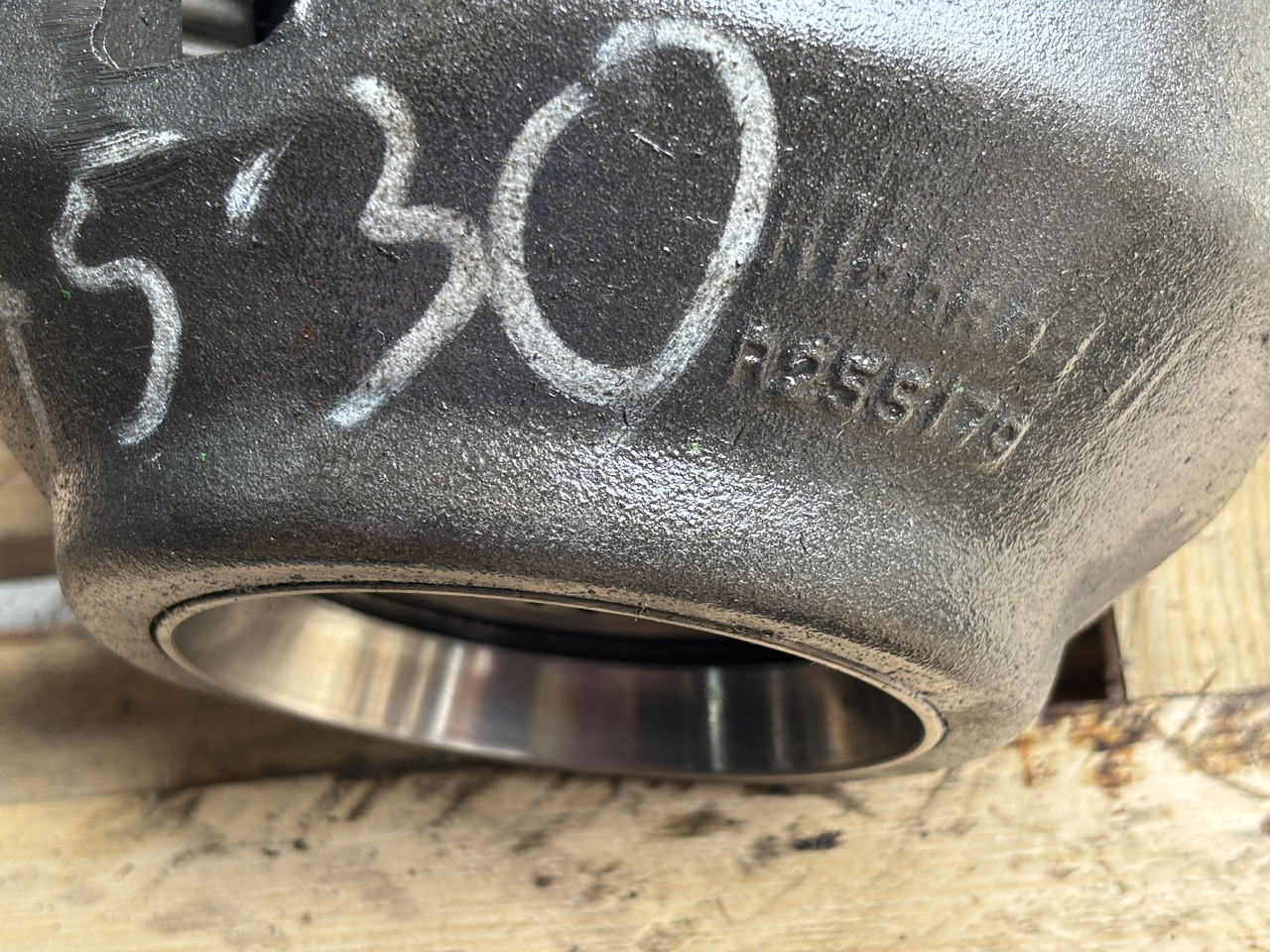 John Deere Mechanizm Różnicowy Reduktor R129583 R255179 R253935 R253934 R290636 - Диференциал за Селскостопанска техника: снимка 5 John Deere Mechanizm Różnicowy Reduktor R129583 R255179 R253935 R253934 R290636 - Диференциал за Селскостопанска техника: снимка 5