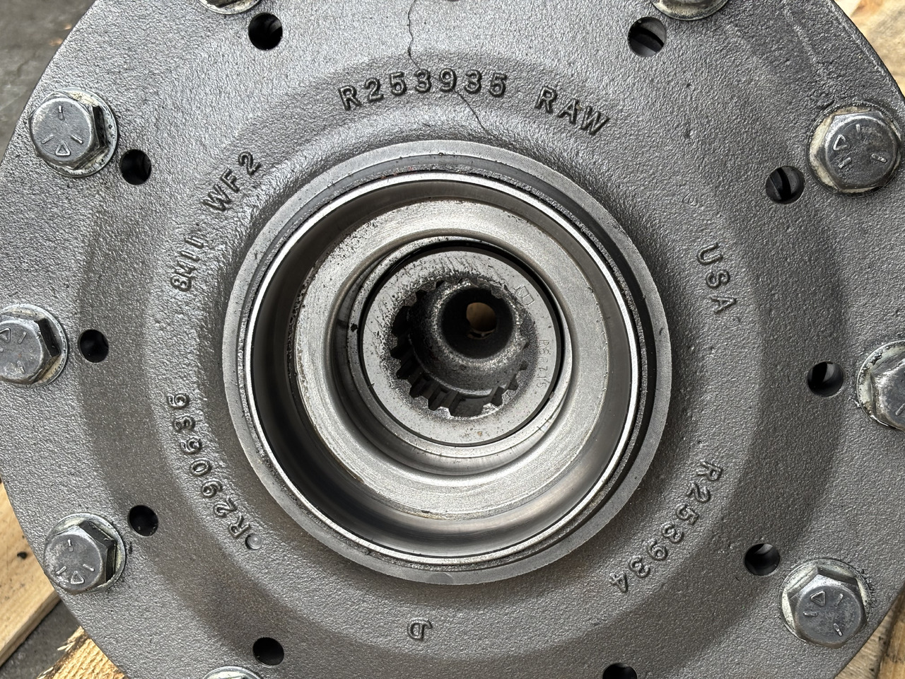 John Deere Mechanizm Różnicowy Reduktor R129583 R255179 R253935 R253934 R290636 - Диференциал за Селскостопанска техника: снимка 4 John Deere Mechanizm Różnicowy Reduktor R129583 R255179 R253935 R253934 R290636 - Диференциал за Селскостопанска техника: снимка 4