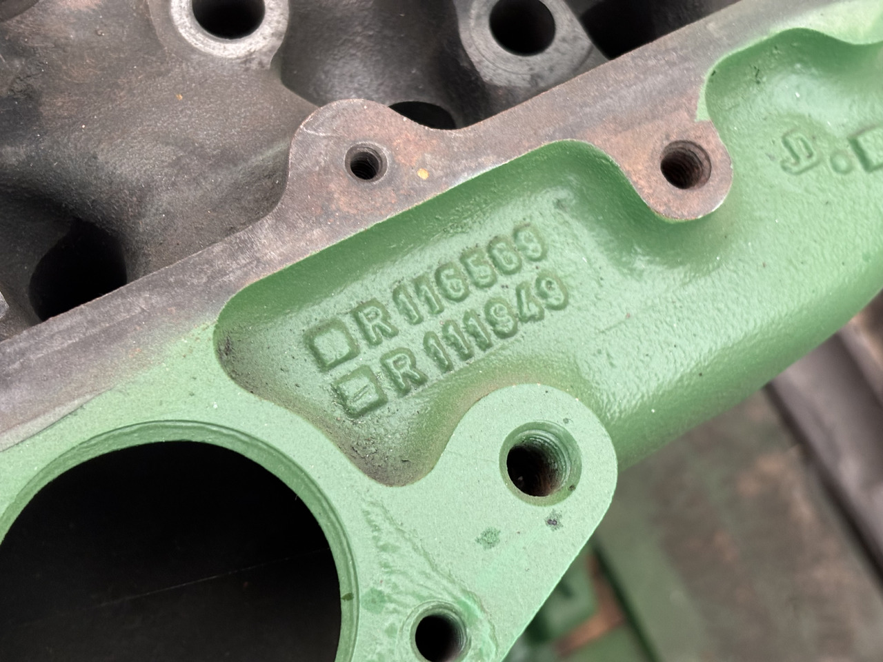 John Deere R121868 4039TL-006 4039TL 006 Blok Silnika R116569 R111949 Cylinder - Цилиндров блок за Селскостопанска техника: снимка 2 John Deere R121868 4039TL-006 4039TL 006 Blok Silnika R116569 R111949 Cylinder - Цилиндров блок за Селскостопанска техника: снимка 2
