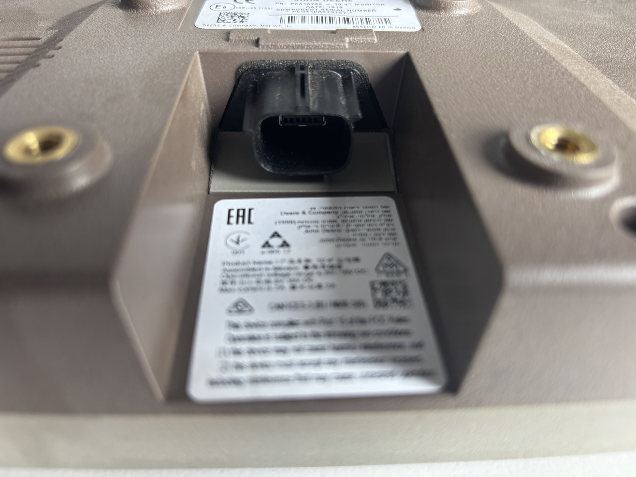 John Deere - monitor terminal 10,4" PFA10760 - Кабина и интериор за Селскостопанска техника: снимка 2 John Deere - monitor terminal 10,4" PFA10760 - Кабина и интериор за Селскостопанска техника: снимка 2
