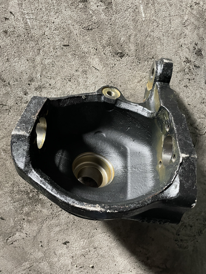 John Deere sieczkarnia 7200 7300 7400 7500 7700 7800 - zwrotnica ER145011 12863 - Шенкел за Селскостопанска техника: снимка 4 John Deere sieczkarnia 7200 7300 7400 7500 7700 7800 - zwrotnica ER145011 12863 - Шенкел за Селскостопанска техника: снимка 4