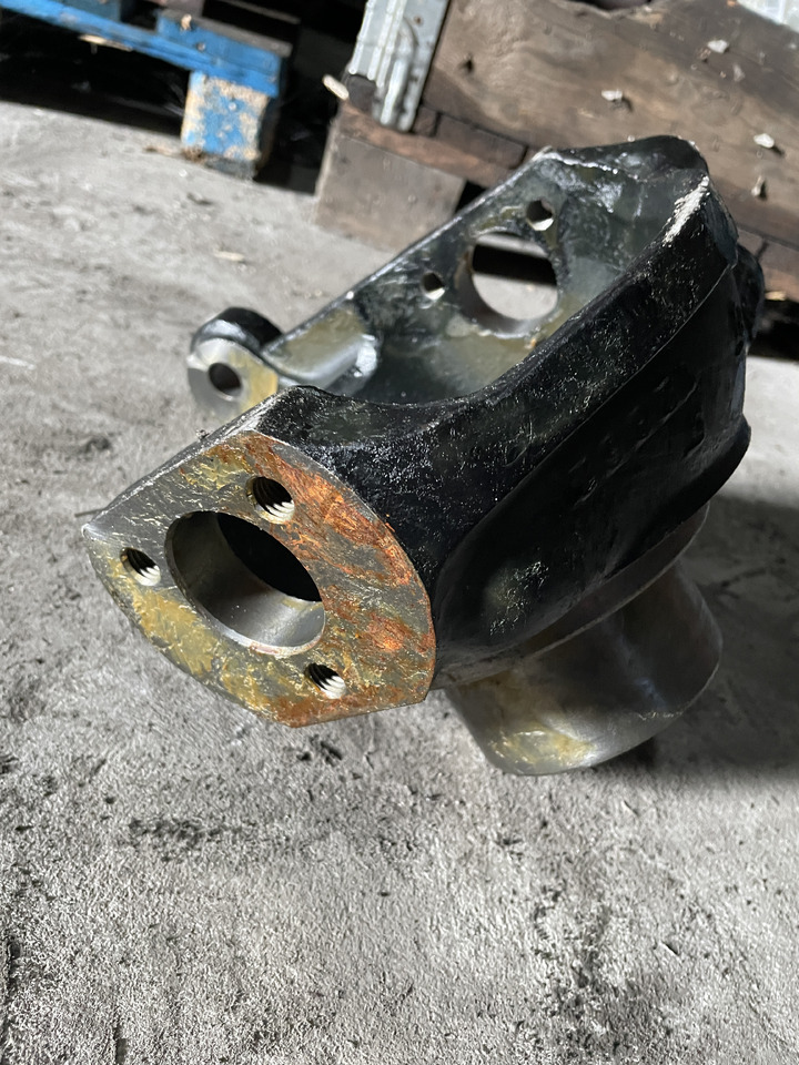 John Deere sieczkarnia 7200 7300 7400 7500 7700 7800 - zwrotnica ER145011 12863 - Шенкел за Селскостопанска техника: снимка 3 John Deere sieczkarnia 7200 7300 7400 7500 7700 7800 - zwrotnica ER145011 12863 - Шенкел за Селскостопанска техника: снимка 3