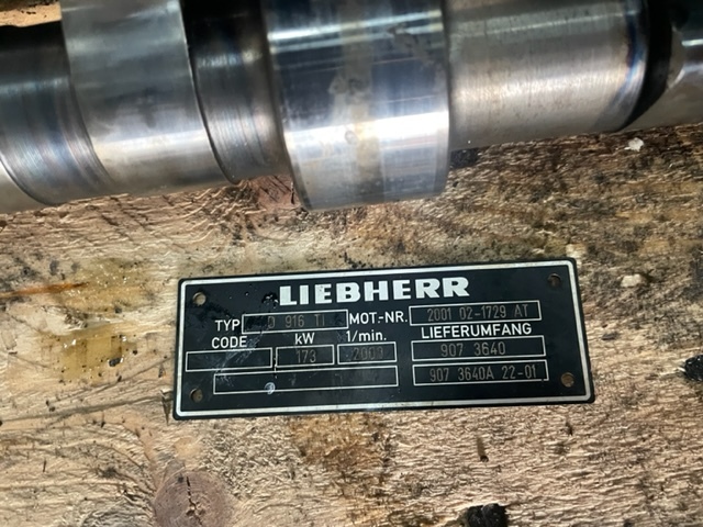Kolektor Wydechowy Ssący Wodny Liebherr D916 - Изпускателен колектор за Селскостопанска техника: снимка 2 Kolektor Wydechowy Ssący Wodny Liebherr D916 - Изпускателен колектор за Селскостопанска техника: снимка 2