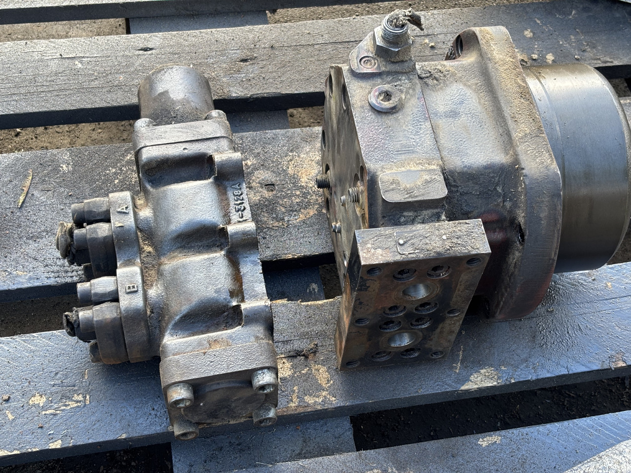 Linde HMV63-01 Pompa Hydrauliczna Tłokowa Silnik - Хидравлична помпа за Селскостопанска техника: снимка 4 Linde HMV63-01 Pompa Hydrauliczna Tłokowa Silnik - Хидравлична помпа за Селскостопанска техника: снимка 4