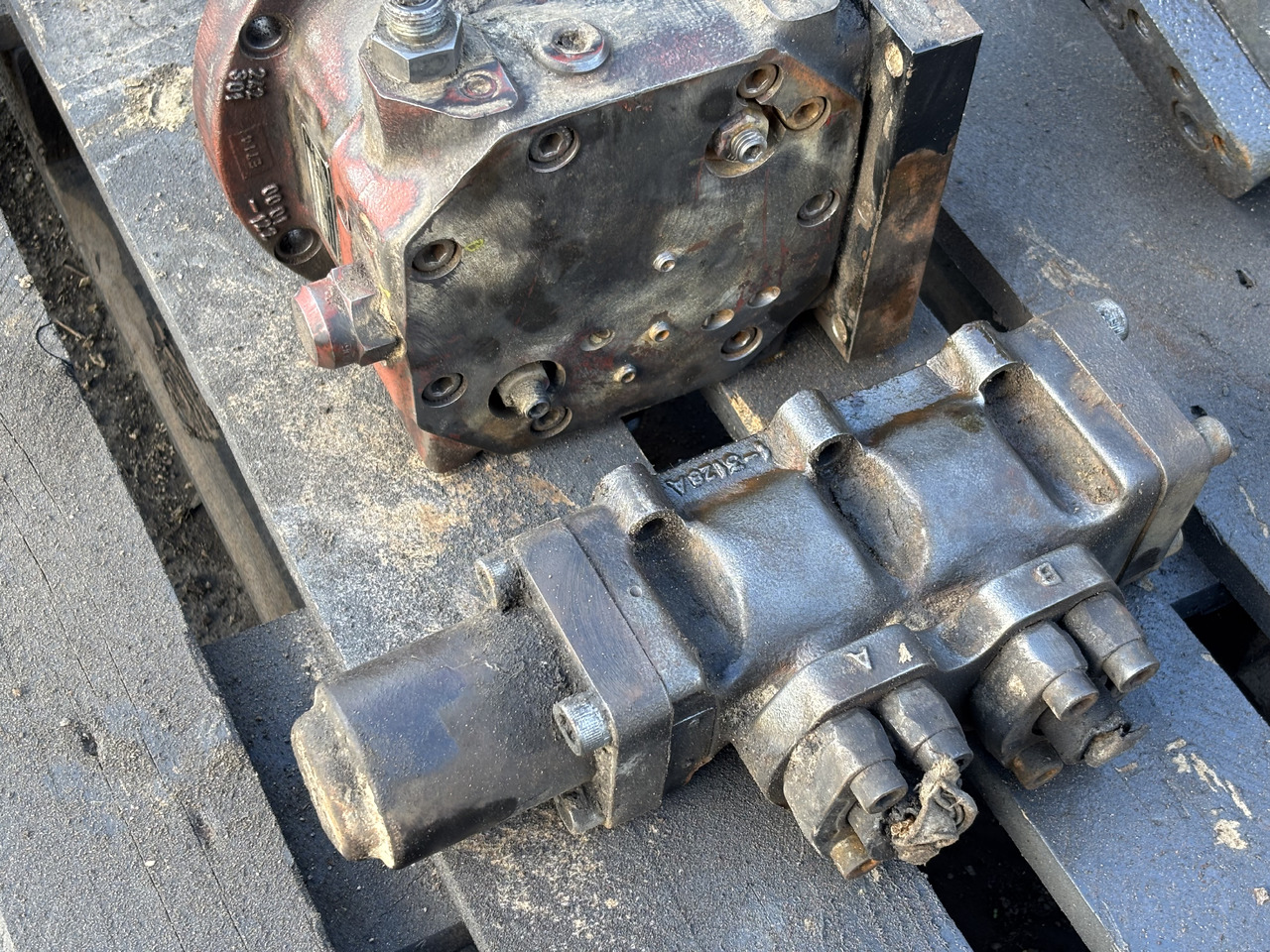 Linde HMV63-01 Pompa Hydrauliczna Tłokowa Silnik - Хидравлична помпа за Селскостопанска техника: снимка 3 Linde HMV63-01 Pompa Hydrauliczna Tłokowa Silnik - Хидравлична помпа за Селскостопанска техника: снимка 3