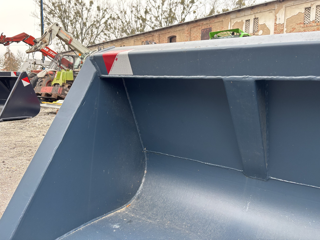 Łyżka Objętościowa 2,3m 1,01 m3 z mocowaniem do ładowarki Manitou. - Кофа за товарач: снимка 3 Łyżka Objętościowa 2,3m 1,01 m3 z mocowaniem do ładowarki Manitou. - Кофа за товарач: снимка 3