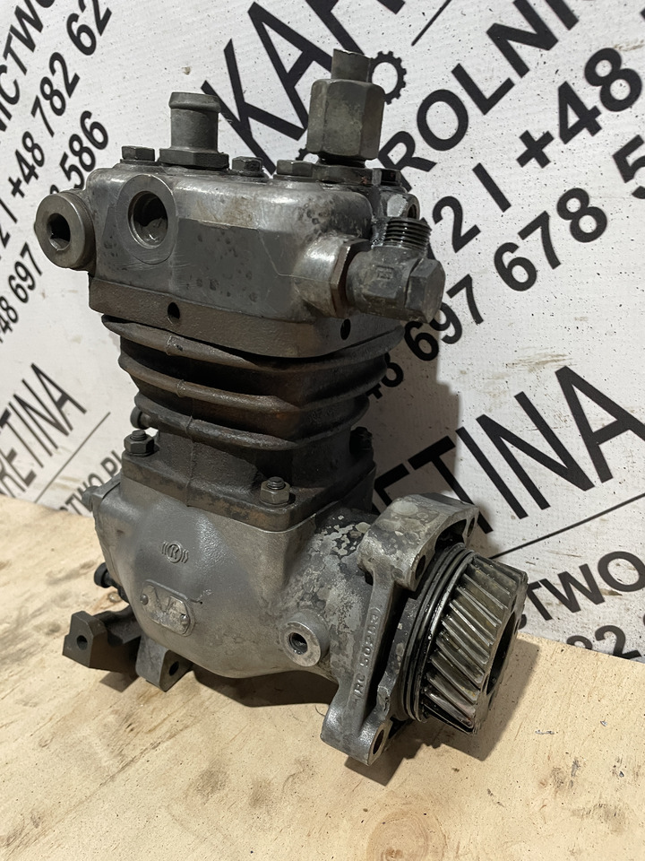 MAN Fendt - kompresor powietrza spręźarka Knorr LK3826 F926880010010 51.54101-9231 - Компресор за Селскостопанска техника: снимка 3 MAN Fendt - kompresor powietrza spręźarka Knorr LK3826 F926880010010 51.54101-9231 - Компресор за Селскостопанска техника: снимка 3