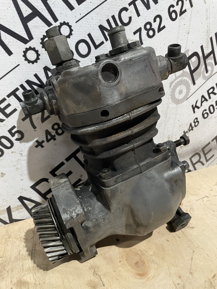 MAN Fendt - kompresor powietrza spręźarka Knorr LK3826 F926880010010 51.54101-9231 - Компресор за Селскостопанска техника: снимка 5 MAN Fendt - kompresor powietrza spręźarka Knorr LK3826 F926880010010 51.54101-9231 - Компресор за Селскостопанска техника: снимка 5