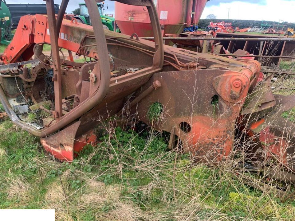Manitou 731 - FELGI ~ CZĘŚCI - Джанта за Подемно-транспортна техника: снимка 2 Manitou 731 - FELGI ~ CZĘŚCI - Джанта за Подемно-транспортна техника: снимка 2