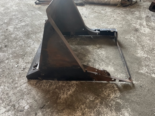 Manitou tunel chłodnicy - Охладителна система за Селскостопанска техника: снимка 3 Manitou tunel chłodnicy - Охладителна система за Селскостопанска техника: снимка 3