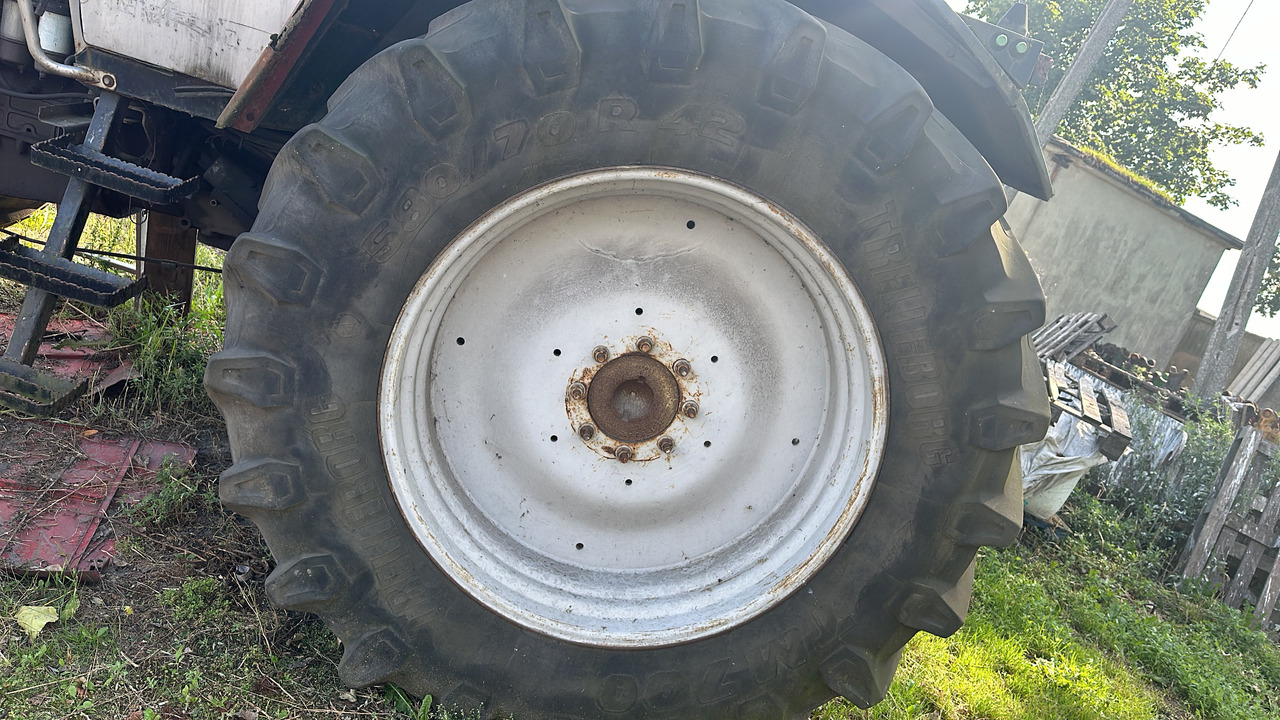 Massey Ferguson 3690 koło kompletne tylne 42 cale - Комплект колела за Селскостопанска техника: снимка 3 Massey Ferguson 3690 koło kompletne tylne 42 cale - Комплект колела за Селскостопанска техника: снимка 3