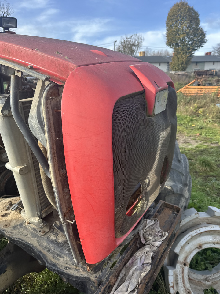 Massey Ferguson 6480 - 6499 grill przedni maska atrapa - Каросерия и екстериор за Трактор: снимка 2 Massey Ferguson 6480 - 6499 grill przedni maska atrapa - Каросерия и екстериор за Трактор: снимка 2