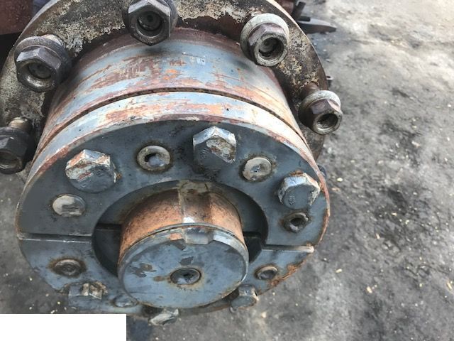 Massey Ferguson - Piasta Koła Klin Mocowanie Koła Tylnego - Ступица за Селскостопанска техника: снимка 1 Massey Ferguson - Piasta Koła Klin Mocowanie Koła Tylnego - Ступица за Селскостопанска техника: снимка 1