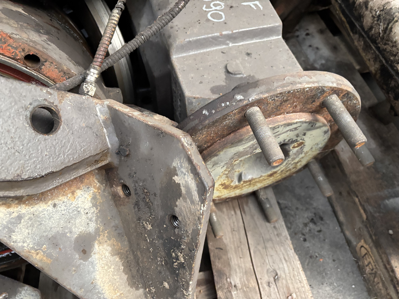 Massey Fergusson 3690 Zwolnica Lewa 3615730M11 - Ходов редуктор за Селскостопанска техника: снимка 3 Massey Fergusson 3690 Zwolnica Lewa 3615730M11 - Ходов редуктор за Селскостопанска техника: снимка 3