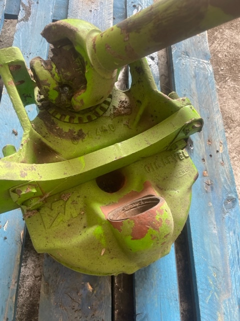 Merlo zwolnica zwrotnica - Шенкел за Селскостопанска техника: снимка 2 Merlo zwolnica zwrotnica - Шенкел за Селскостопанска техника: снимка 2