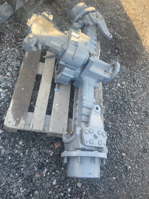 Most napędowy obudowa ZF APL-R 725 / 4472484024C / 4472434025A - Ос и части за Селскостопанска техника: снимка 1 Most napędowy obudowa ZF APL-R 725 / 4472484024C / 4472434025A - Ос и части за Селскостопанска техника: снимка 1