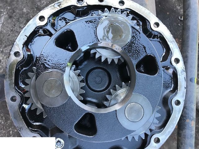 New Holland TM - Zwrotnica - Шенкел за Селскостопанска техника: снимка 3 New Holland TM - Zwrotnica - Шенкел за Селскостопанска техника: снимка 3