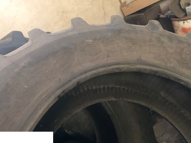 Opona 520/85R42 Firestone PERFORMER 85 20.8R42 157D/154E TL - Гума за Селскостопанска техника: снимка 2 Opona 520/85R42 Firestone PERFORMER 85 20.8R42 157D/154E TL - Гума за Селскостопанска техника: снимка 2