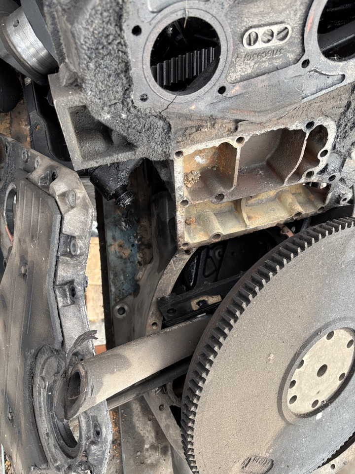 Perkins 1004.4 1004.4T 1006.6 1104C-44 1104D-E44T 3122A05A Koło Zamachowe Pokrywa Obudowa CZĘŚCI - Маховик за Селскостопанска техника: снимка 4 Perkins 1004.4 1004.4T 1006.6 1104C-44 1104D-E44T 3122A05A Koło Zamachowe Pokrywa Obudowa CZĘŚCI - Маховик за Селскостопанска техника: снимка 4