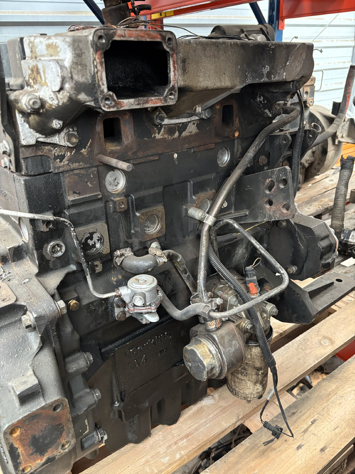 Perkins 1727/2200 Silnik Blok Pokrywa Koło Zamachowe Wał Miska CZĘŚCI - Маховик за Селскостопанска техника: снимка 2 Perkins 1727/2200 Silnik Blok Pokrywa Koło Zamachowe Wał Miska CZĘŚCI - Маховик за Селскостопанска техника: снимка 2