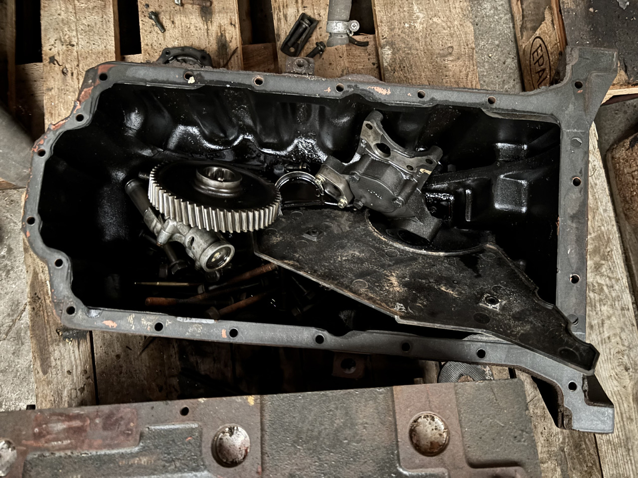 Perkins 1906/2200 Silnik Miska Wał Koło Zamachowe CZĘŚCI - Маховик за Селскостопанска техника: снимка 5 Perkins 1906/2200 Silnik Miska Wał Koło Zamachowe CZĘŚCI - Маховик за Селскостопанска техника: снимка 5