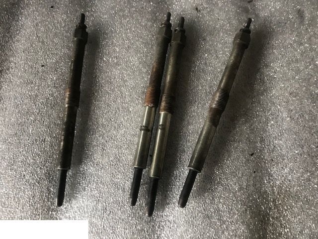 Perkins RG - Świeca Żarowa 2666A016 - Подгряваща свещ за Селскостопанска техника: снимка 1 Perkins RG - Świeca Żarowa 2666A016 - Подгряваща свещ за Селскостопанска техника: снимка 1