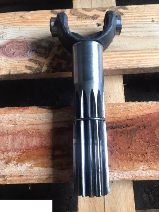 Pół oś Class Kargo k70 / Scorpion - Полуоска за Телескопичен товарач: снимка 1 Pół oś Class Kargo k70 / Scorpion - Полуоска за Телескопичен товарач: снимка 1