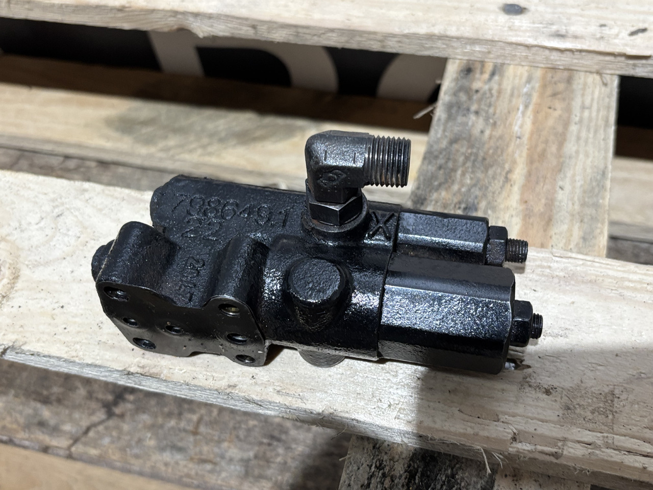 Rexroth 7986491 Zawór pompy sterującej przepływem CAT E330D E345D Forwarder 554 - Хидравличен клапан за Строителна техника: снимка 3 Rexroth 7986491 Zawór pompy sterującej przepływem CAT E330D E345D Forwarder 554 - Хидравличен клапан за Строителна техника: снимка 3