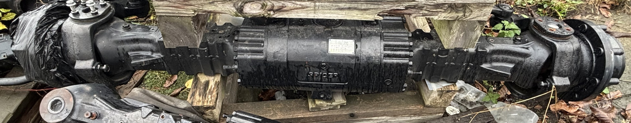 SPICER DANA 367/212/134 Przekładnia Planetarna Obudowa Przegub Wałek Zwolnica CZĘŚCI NOWE - Ходов редуктор за Селскостопанска техника: снимка 1 SPICER DANA 367/212/134 Przekładnia Planetarna Obudowa Przegub Wałek Zwolnica CZĘŚCI NOWE - Ходов редуктор за Селскостопанска техника: снимка 1