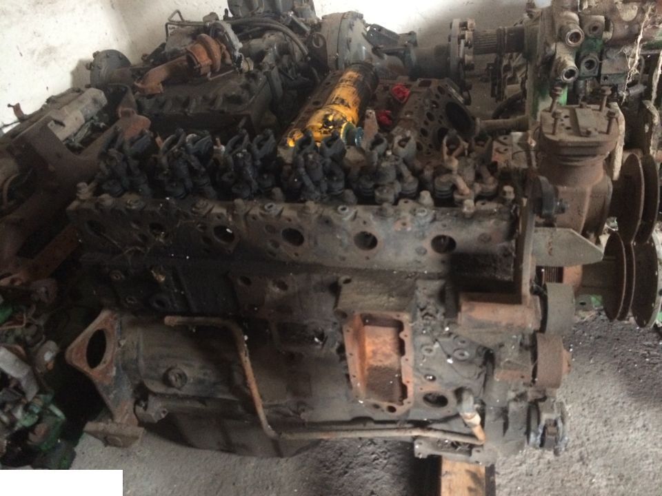 Silnik CASE Magnum Cummins 6TA-8304 - Двигател за Селскостопанска техника: снимка 1 Silnik CASE Magnum Cummins 6TA-8304 - Двигател за Селскостопанска техника: снимка 1