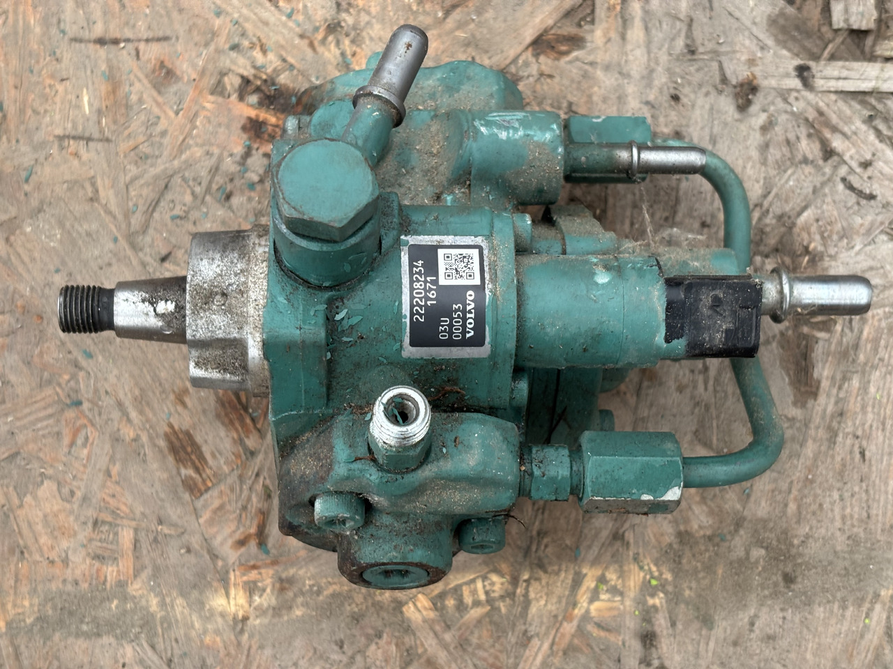 VOLVO Pompa wysokiego ciśnienia 22208234 - Горивна помпа за Камион: снимка 1 VOLVO Pompa wysokiego ciśnienia 22208234 - Горивна помпа за Камион: снимка 1