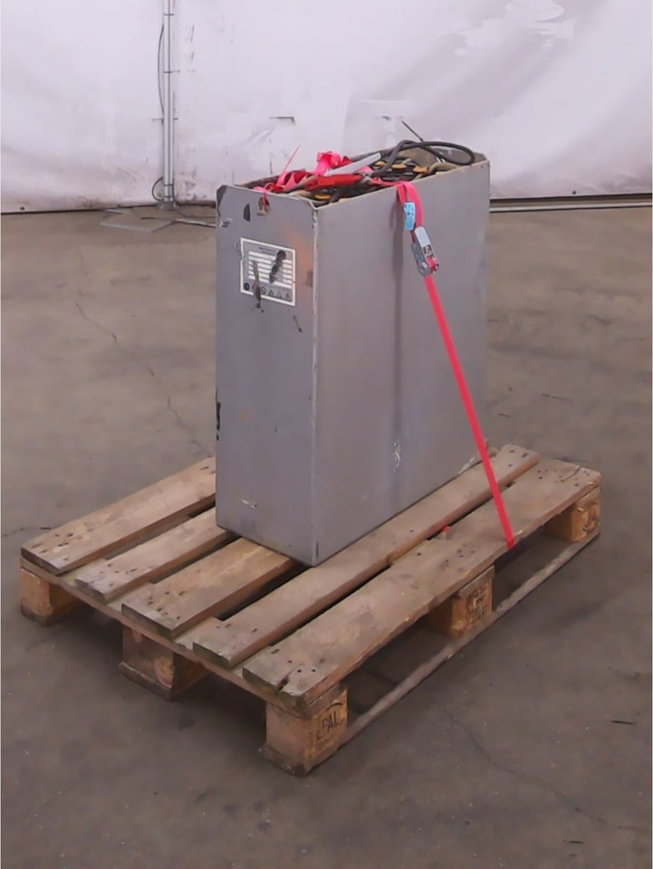 AVB 24V 465Ah - Акумулатор за Подемно-транспортна техника: снимка 3 AVB 24V 465Ah - Акумулатор за Подемно-транспортна техника: снимка 3