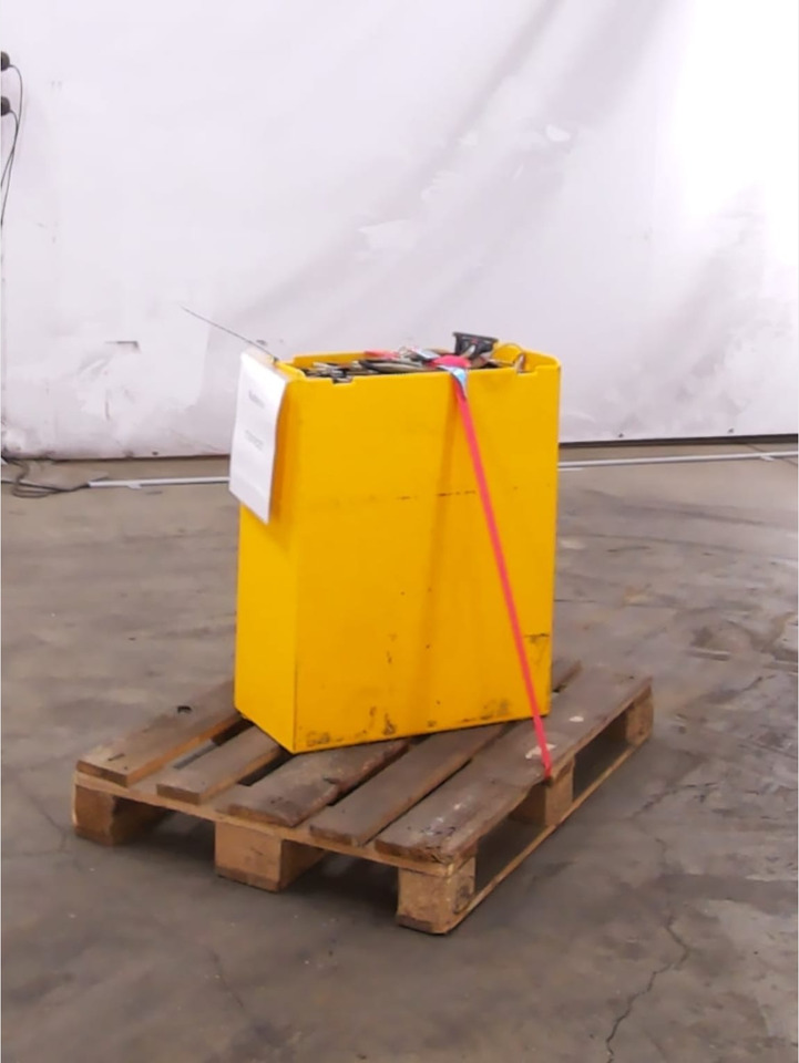 Battery 24V - Акумулатор за Подемно-транспортна техника: снимка 3 Battery 24V - Акумулатор за Подемно-транспортна техника: снимка 3