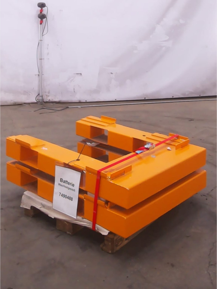 Battery Changing Rack Package - 2 Pcs. - Акумулатор за Подемно-транспортна техника: снимка 3 Battery Changing Rack Package - 2 Pcs. - Акумулатор за Подемно-транспортна техника: снимка 3