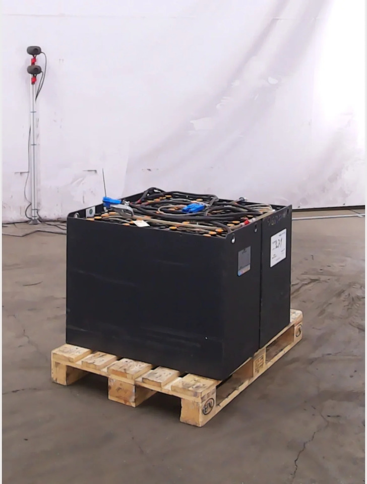 Battery Package 2 pieces - Акумулатор за Подемно-транспортна техника: снимка 3 Battery Package 2 pieces - Акумулатор за Подемно-транспортна техника: снимка 3