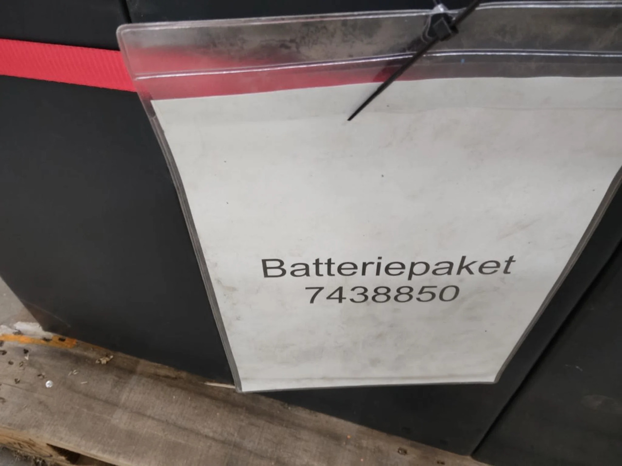 Battery Package 3 pieces - Акумулатор за Подемно-транспортна техника: снимка 2 Battery Package 3 pieces - Акумулатор за Подемно-транспортна техника: снимка 2