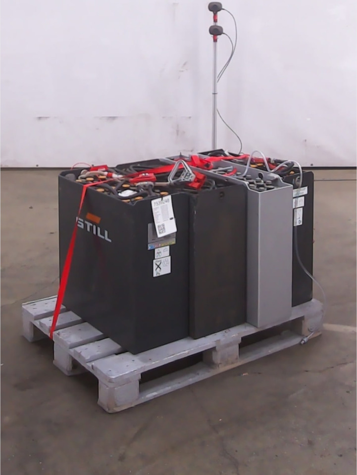 Battery Package - 4 Pcs. - Акумулатор за Подемно-транспортна техника: снимка 1 Battery Package - 4 Pcs. - Акумулатор за Подемно-транспортна техника: снимка 1