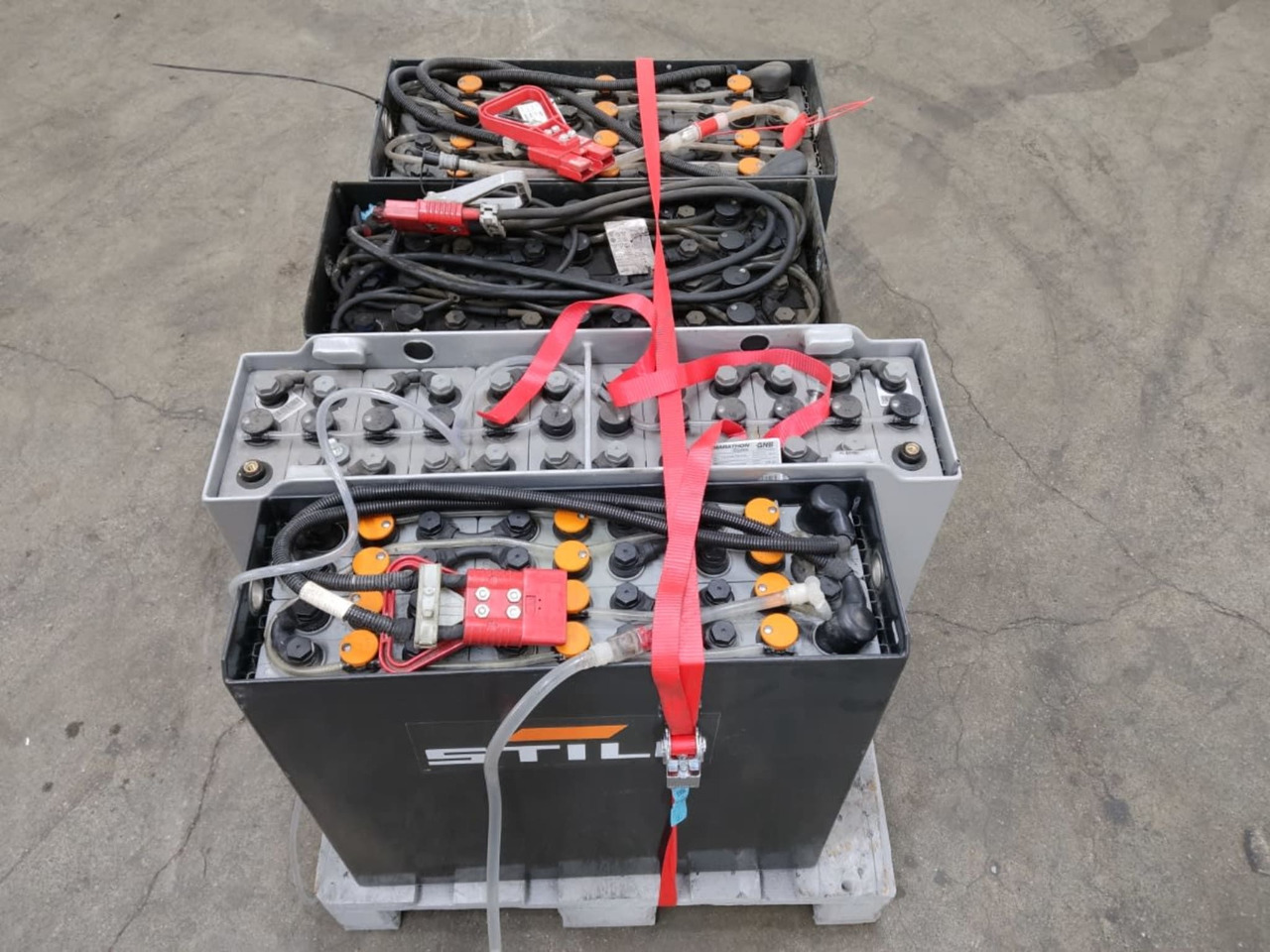 Battery Package - 4 Pcs. - Акумулатор за Подемно-транспортна техника: снимка 4 Battery Package - 4 Pcs. - Акумулатор за Подемно-транспортна техника: снимка 4