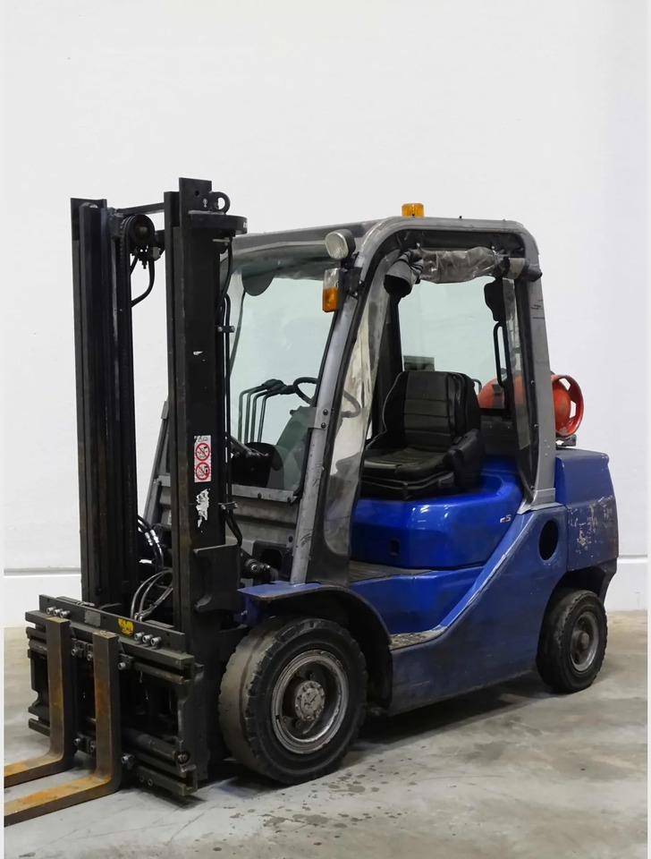 Cesab M325G - Газокар: снимка 1 Cesab M325G - Газокар: снимка 1