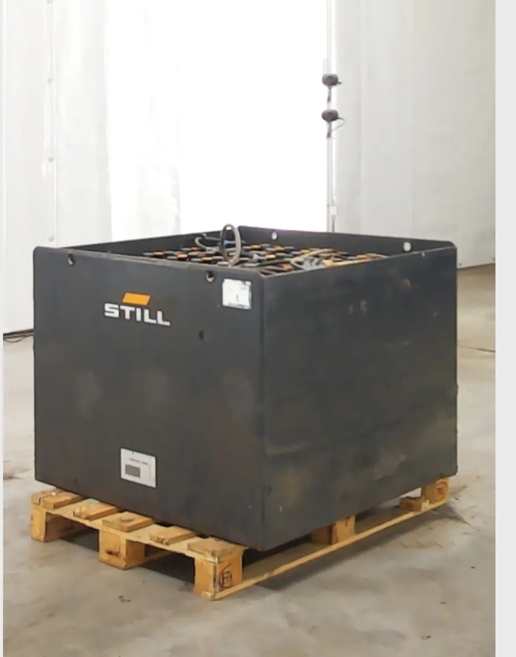 Hawker Battery 80V 840Ah - Акумулатор за Подемно-транспортна техника: снимка 1 Hawker Battery 80V 840Ah - Акумулатор за Подемно-транспортна техника: снимка 1