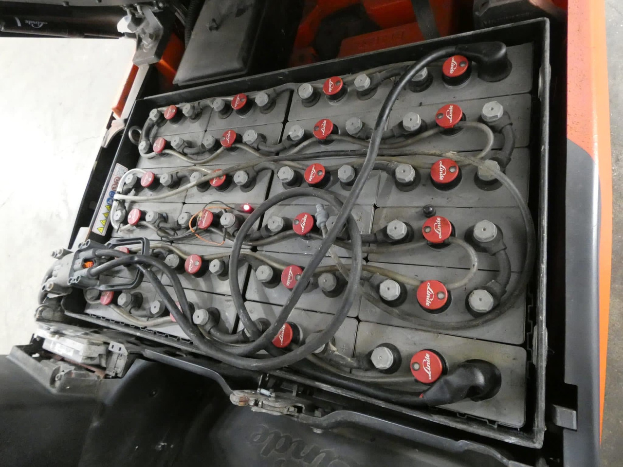 Linde E16C-02 - Електрокар: снимка 4 Linde E16C-02 - Електрокар: снимка 4