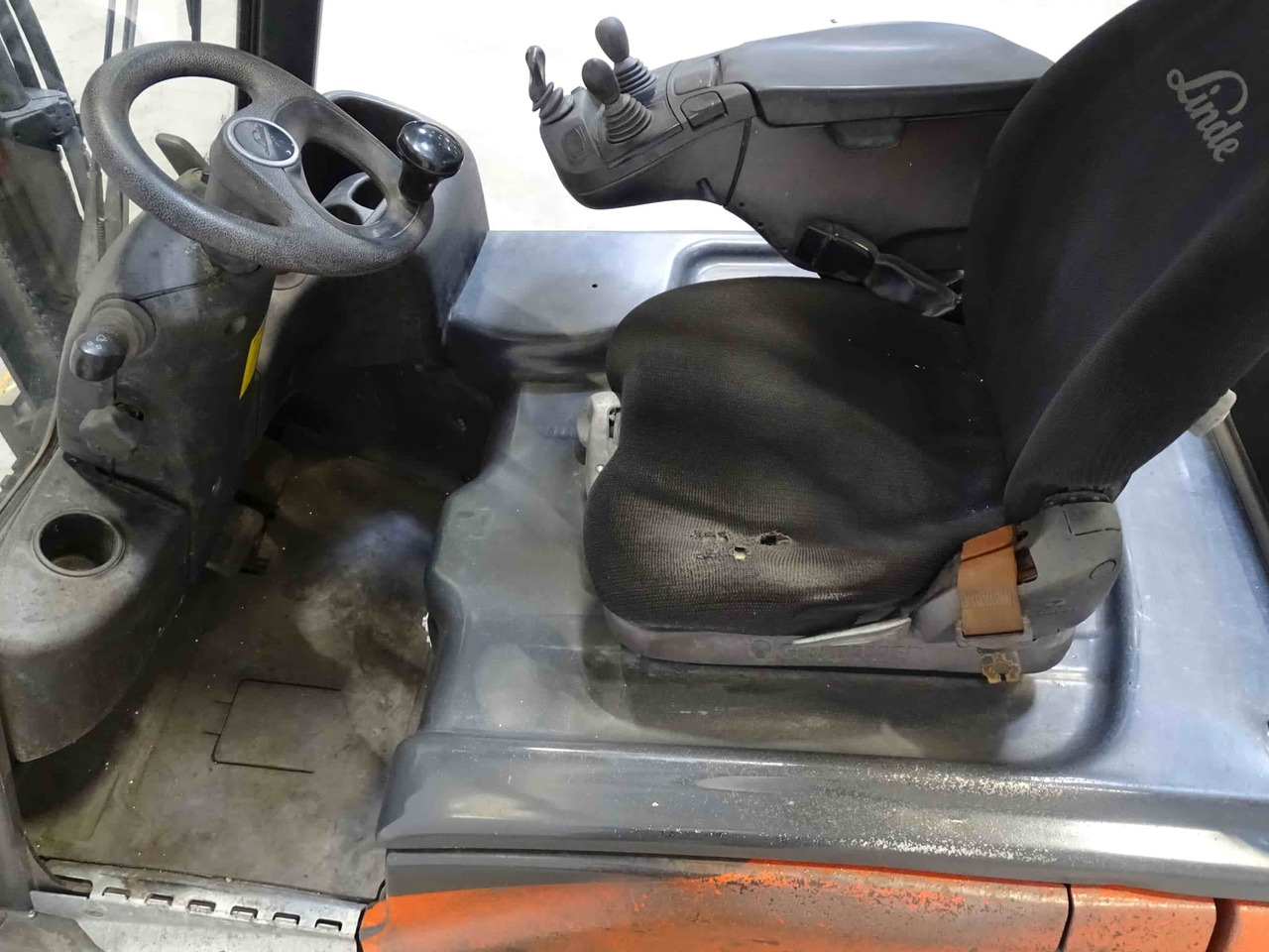 Linde E16P-02 - Електрокар: снимка 3 Linde E16P-02 - Електрокар: снимка 3